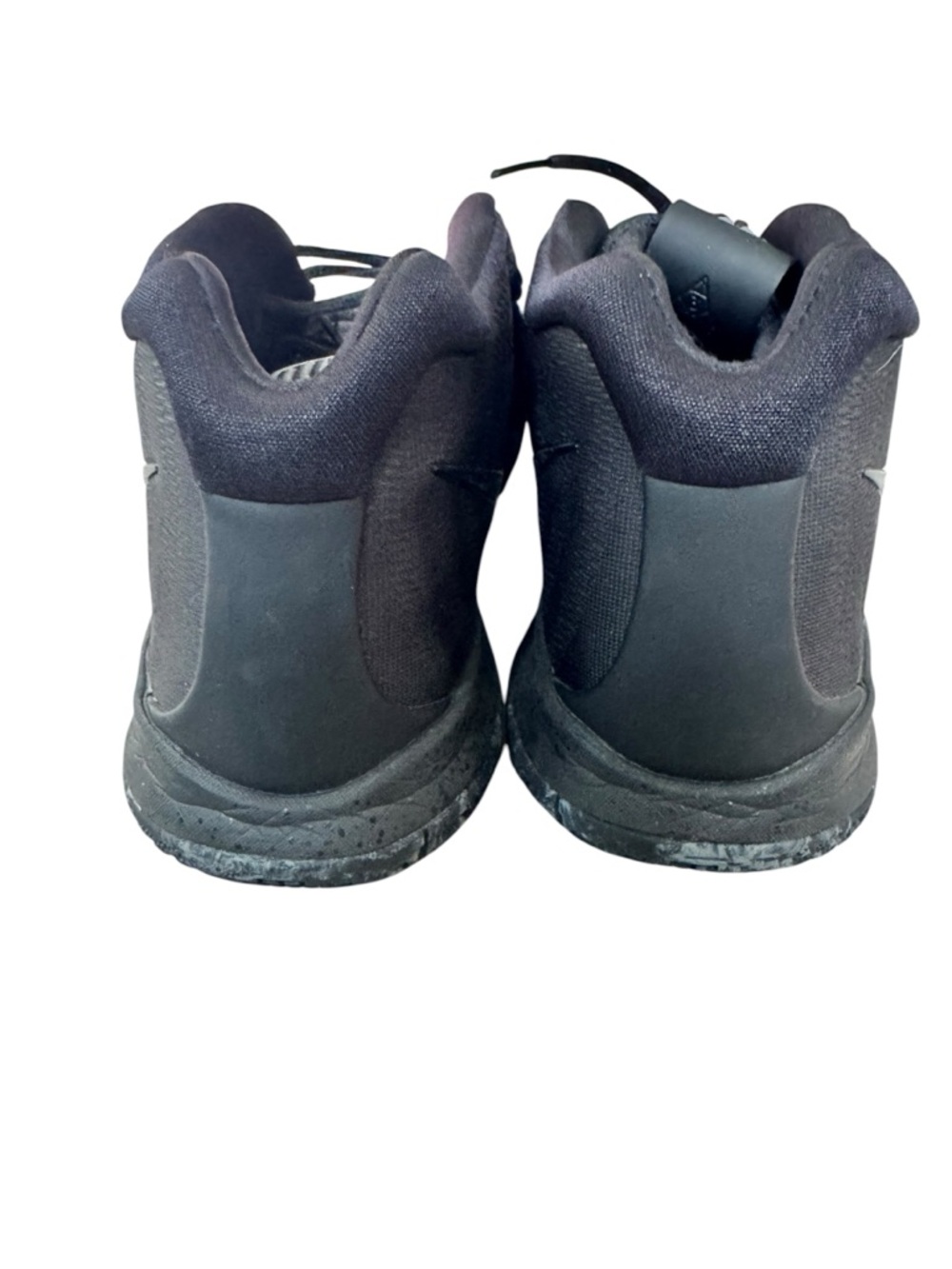 Nike Kyrie Blackout Basketball Shoes Men’s 12 Triple Black Athletic Sneakers - Picture 4 of 8